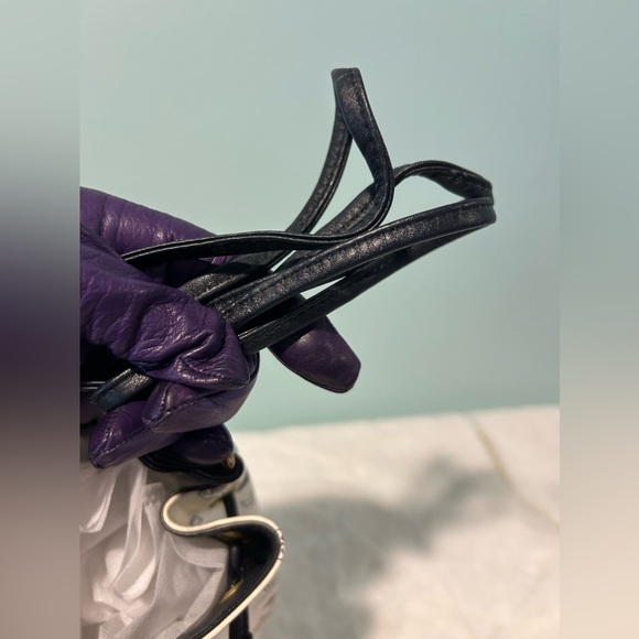 MCM white and blue mini bucket. Authentic and pre-owned - Picture 4 of 8